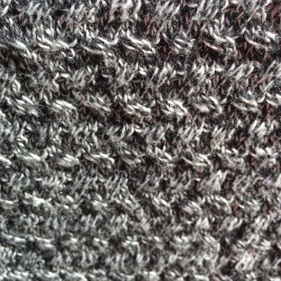 AMERICAN EAGLE OUTFITTERS XS AE Wool Blend Cable Knit Zippered Sweater - Picture 10 of 16